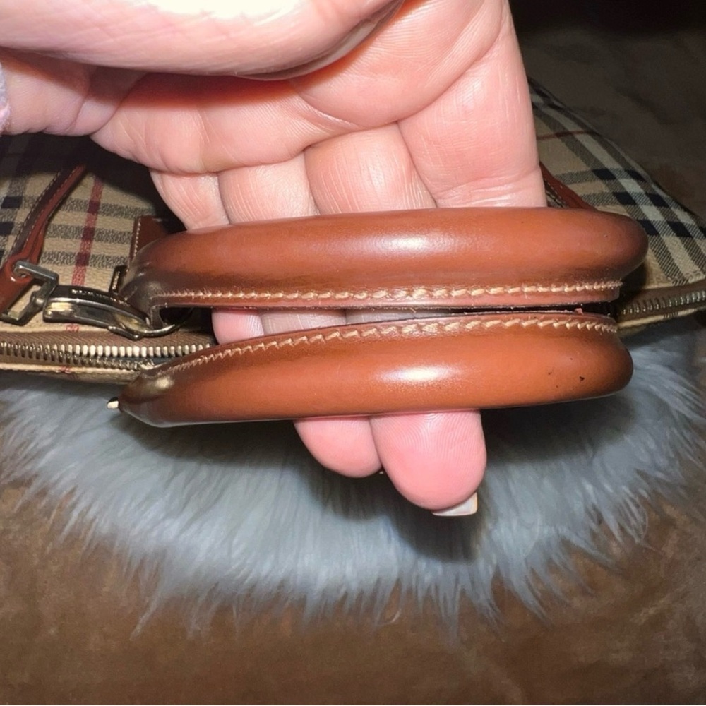 Classic Plaid Satchel Handbag in Beige and Brown - Picture 8 of 13